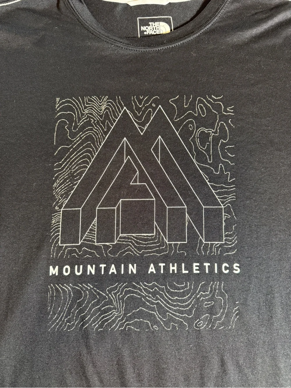 The North Face Men’s Black Mountain Athletics Graphic Tee